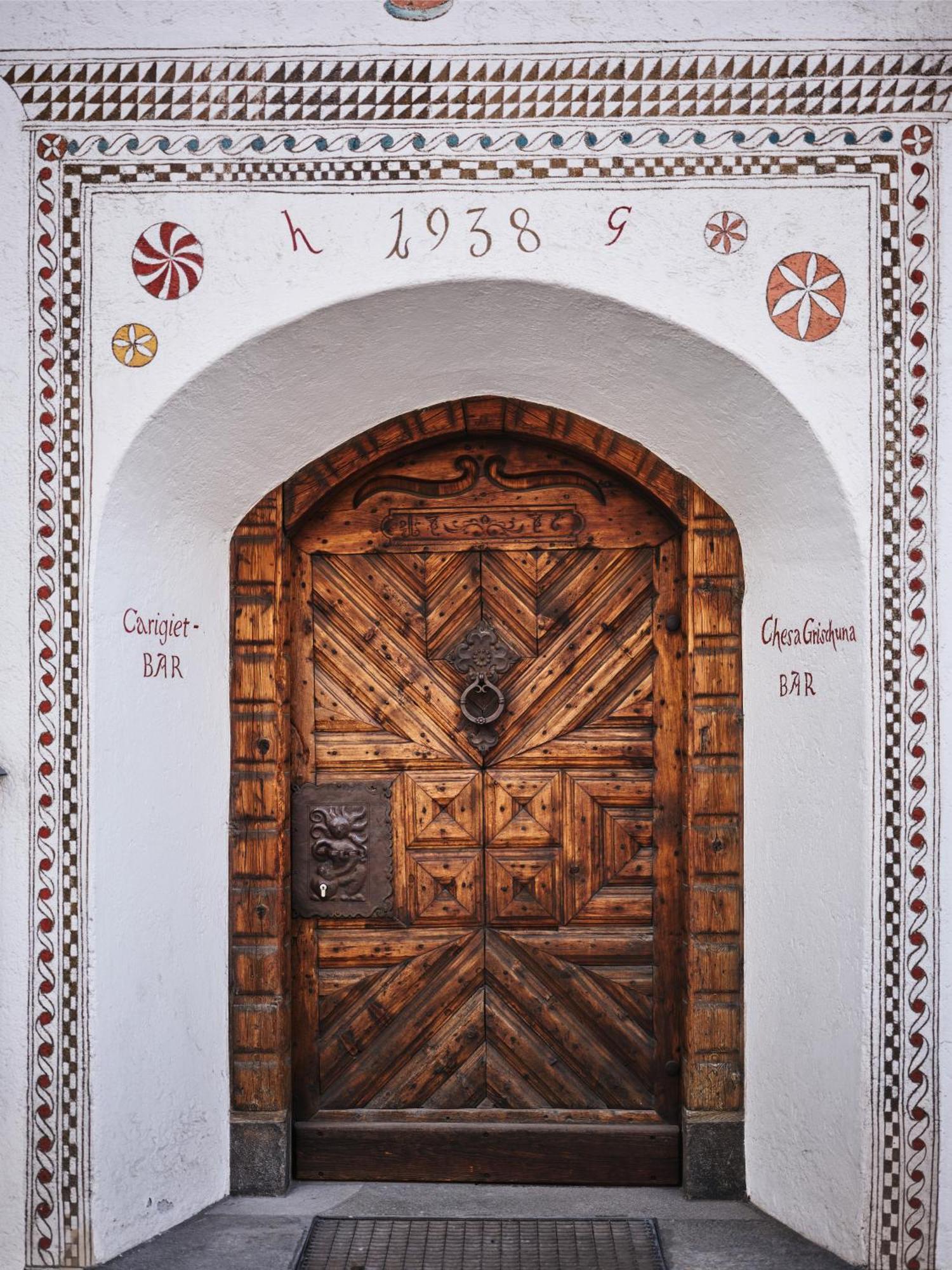 Hotel Chesa Grischuna Klosters Zewnętrze zdjęcie
